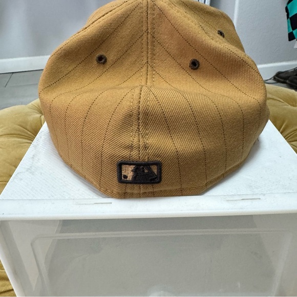 Net Era Yankee Fitted Hat - Picture 2 of 5